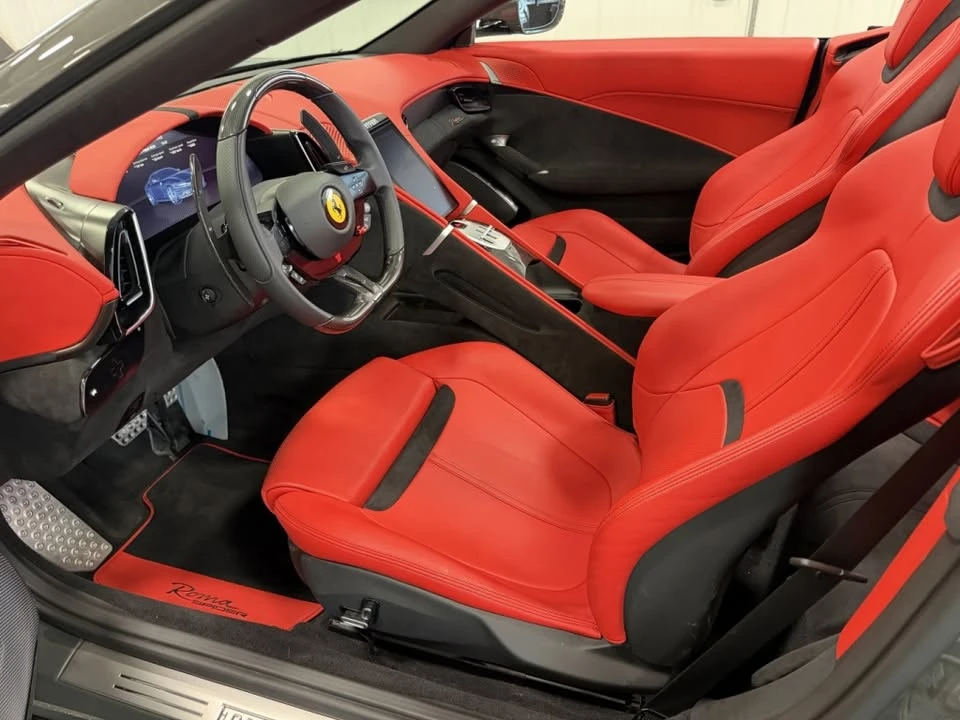 2025 Ferrari Roma Spider - Image 5 of 8