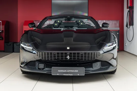 2025 Ferrari Roma Spider