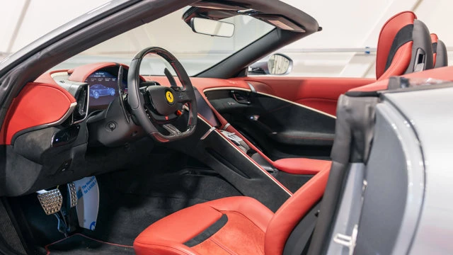 2025 Ferrari Roma Spider - Image 4 of 16