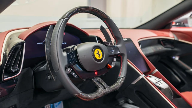 2025 Ferrari Roma Spider - Image 7 of 16