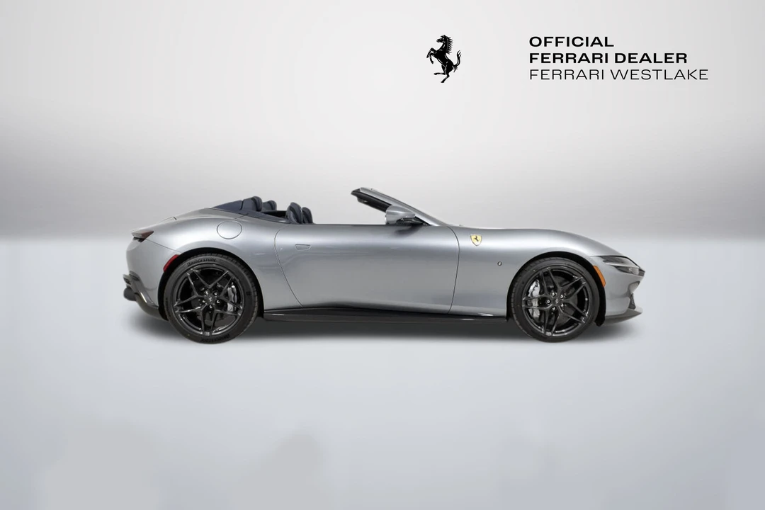 2025 Ferrari Roma Spider - Image 10 of 31