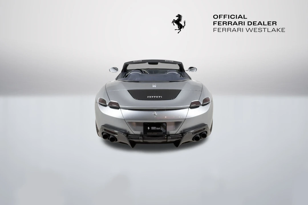 2025 Ferrari Roma Spider - Image 7 of 31