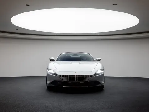 2025 Ferrari Roma Spider