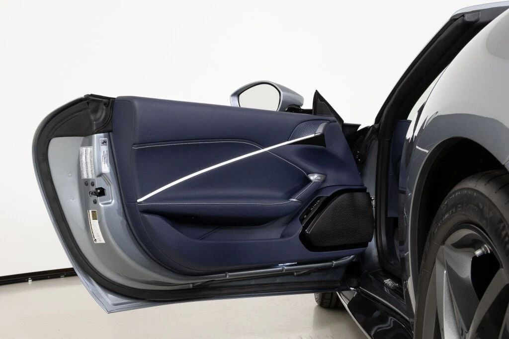 2025 Ferrari Roma Spider - Image 31 of 31