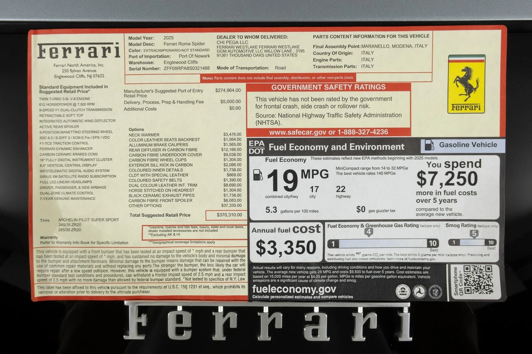 2025 Ferrari Roma Spider - Image 19 of 31
