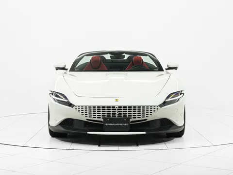 2025 Ferrari Roma Spider
