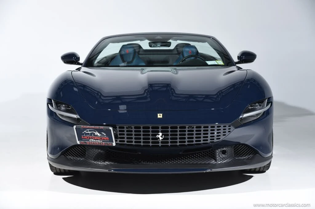 2025 Ferrari Roma Spider - Image 3 of 31