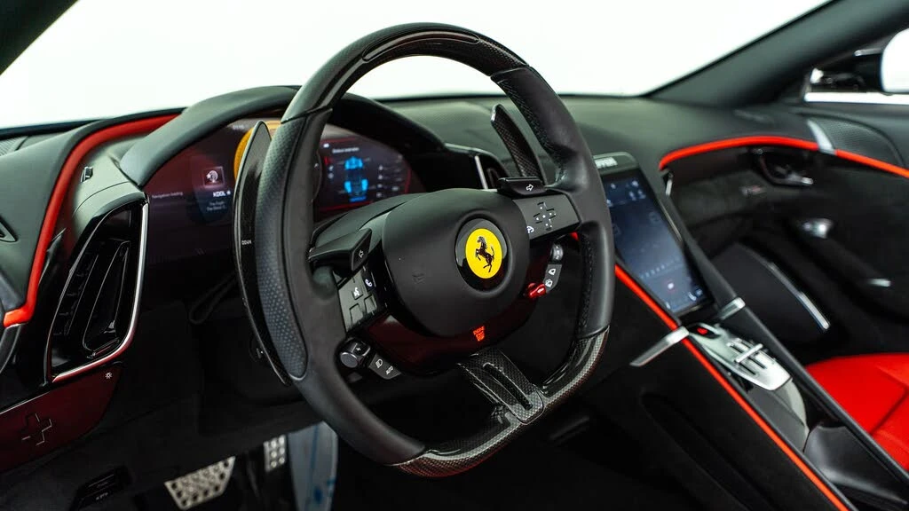 2025 Ferrari Roma Spider - Image 5 of 31