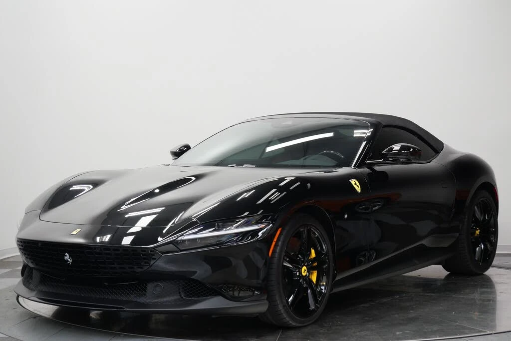 2025 Ferrari Roma Spider - Image 5 of 31