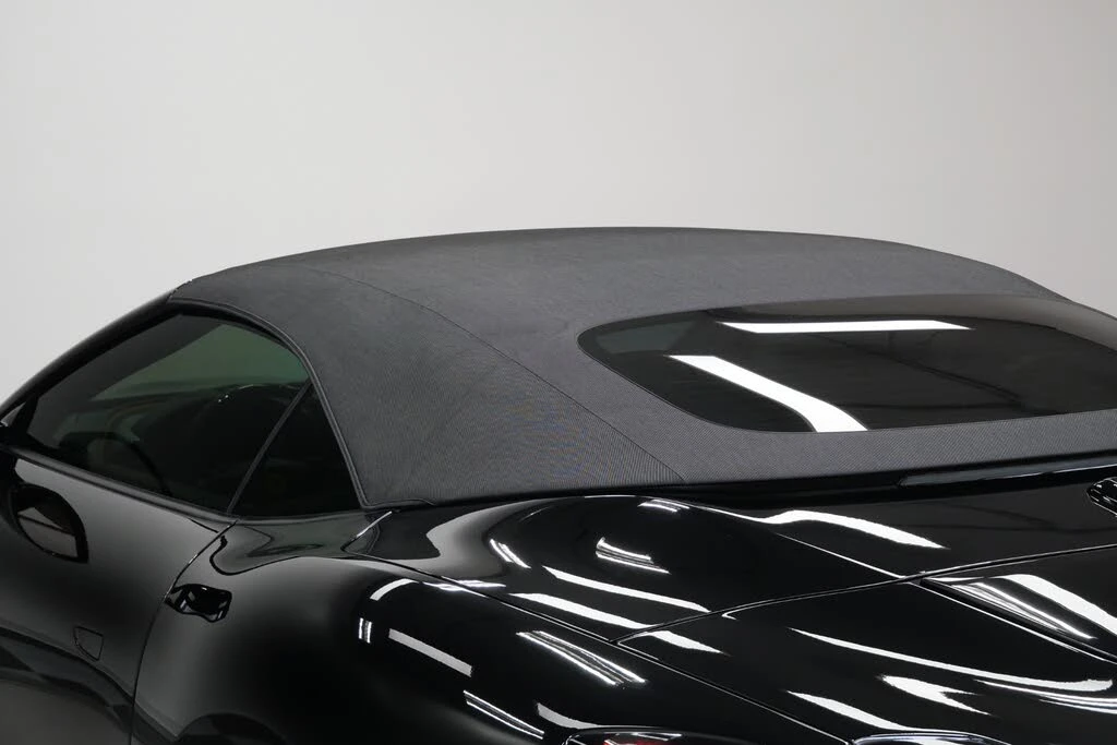 2025 Ferrari Roma Spider - Image 17 of 31