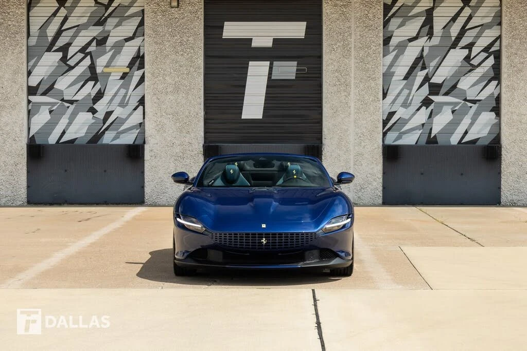 2025 Ferrari Roma Spider - Image 4 of 31