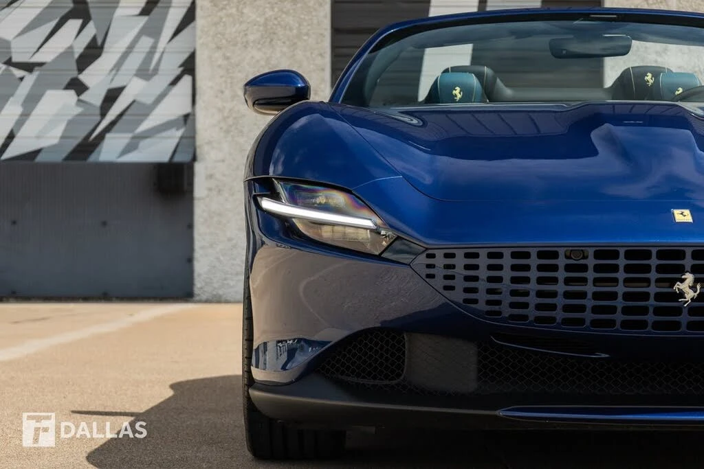 2025 Ferrari Roma Spider - Image 5 of 31