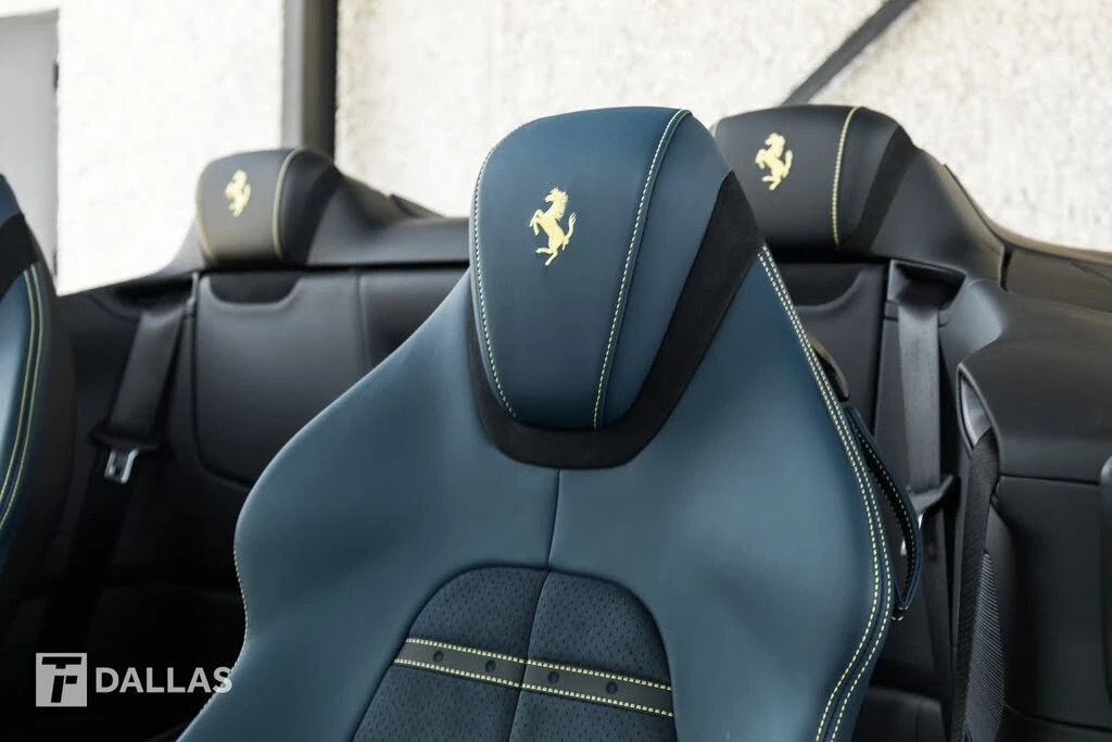 2025 Ferrari Roma Spider - Image 23 of 31
