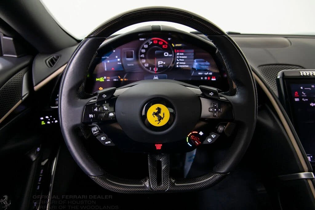 2025 Ferrari Roma Spider - Image 11 of 31