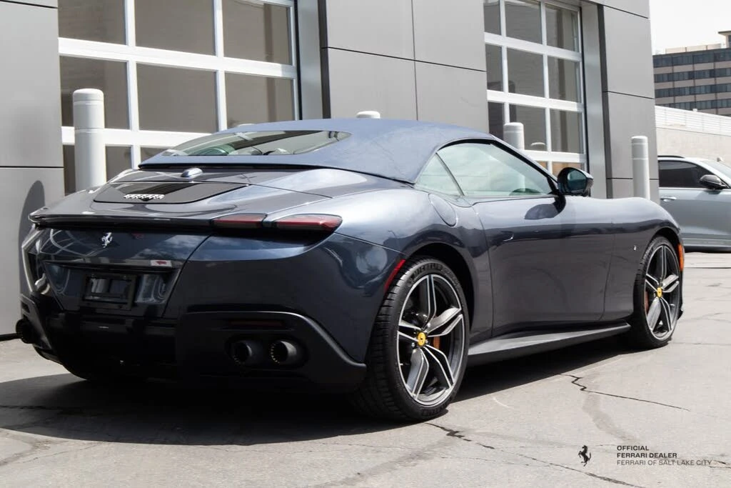 2025 Ferrari Roma Spider - Image 6 of 19