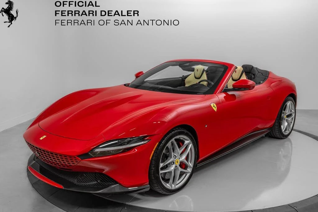 2025 Ferrari Roma Spider - Image 12 of 31