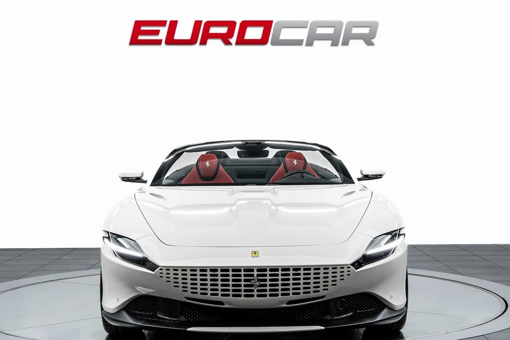 2025 Ferrari Roma Spider - Image 10 of 31