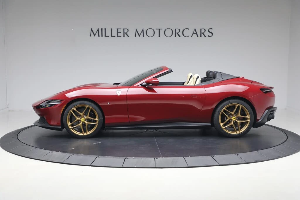 2025 Ferrari Roma Spider - Image 4 of 31