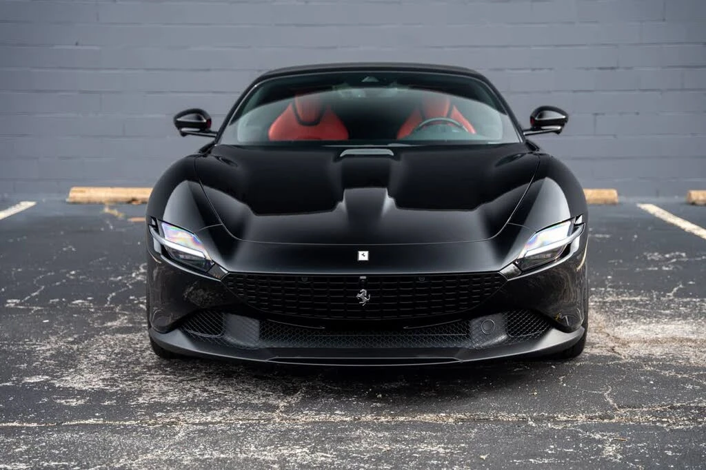 2025 Ferrari Roma Spider - Image 11 of 28