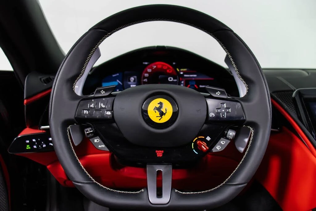 2025 Ferrari Roma Spider - Image 4 of 31