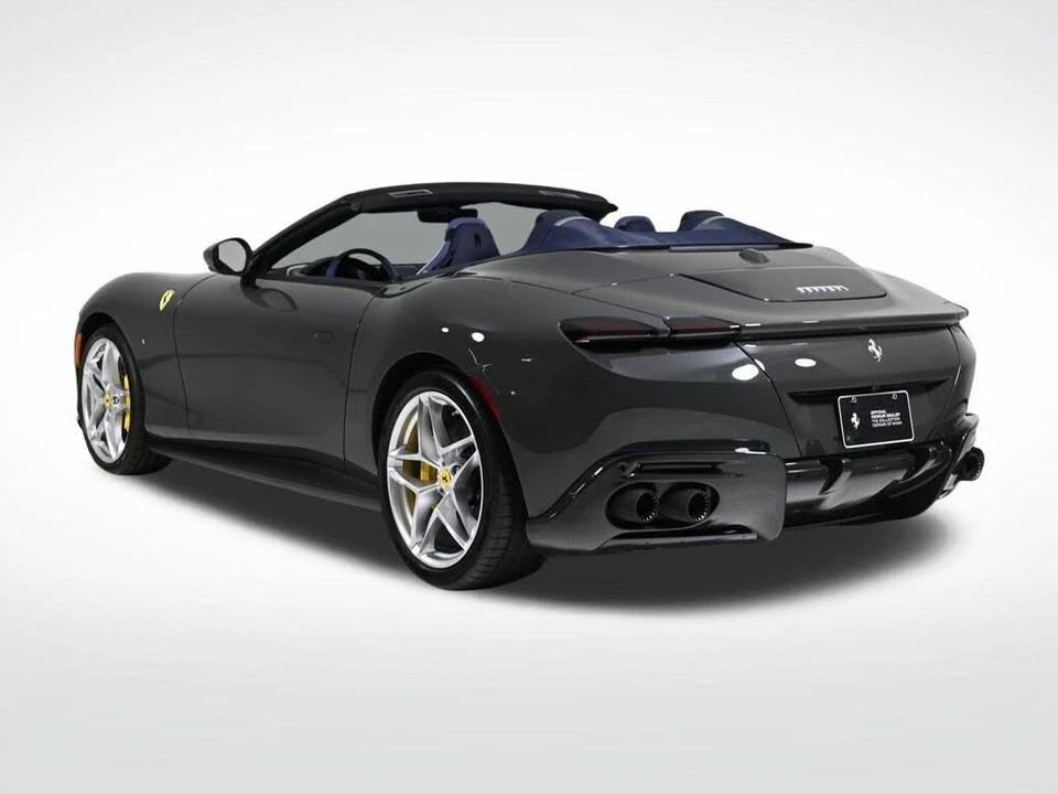 2025 Ferrari Roma Spider - Image 2 of 31