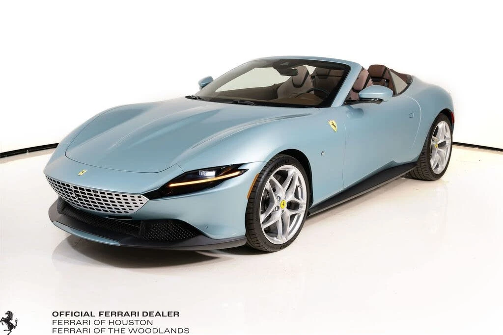 2025 Ferrari Roma Spider - Image 7 of 31