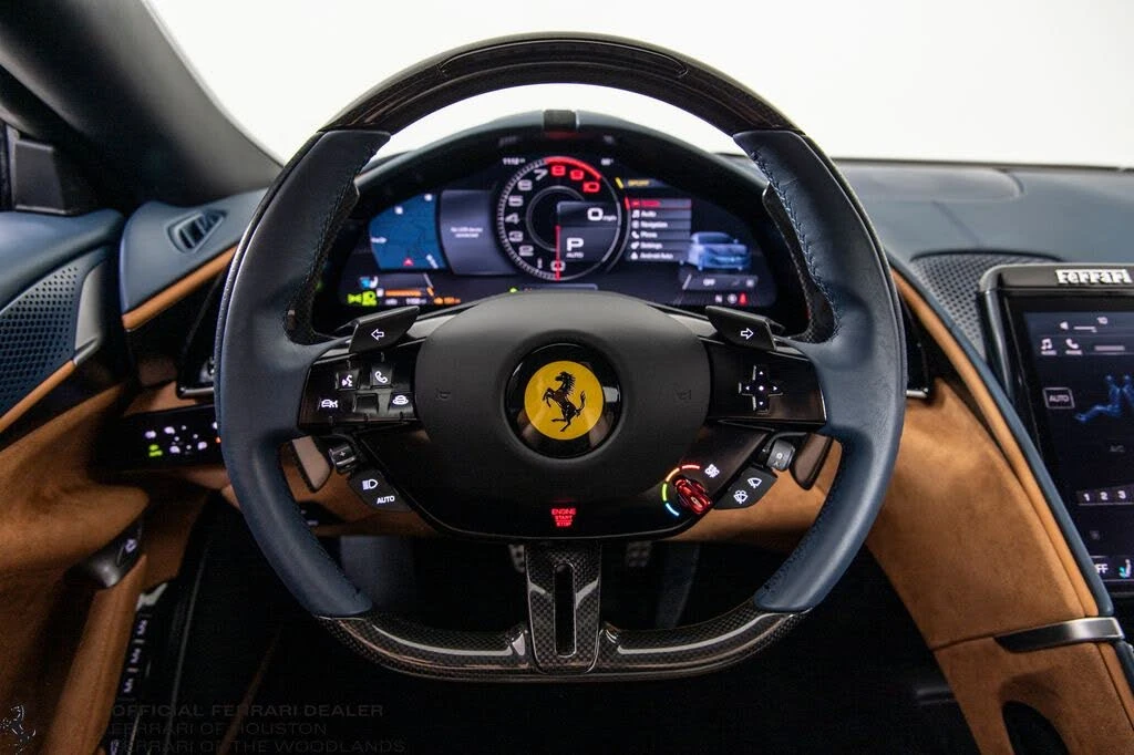 2025 Ferrari Roma Spider - Image 11 of 31