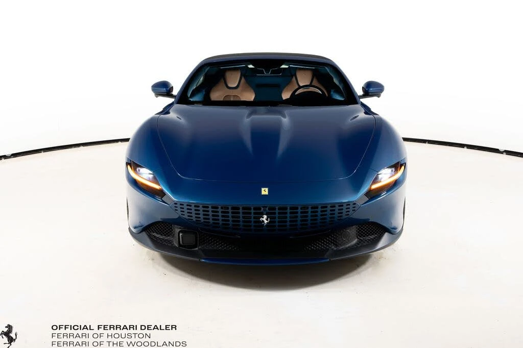 2025 Ferrari Roma Spider - Image 30 of 31