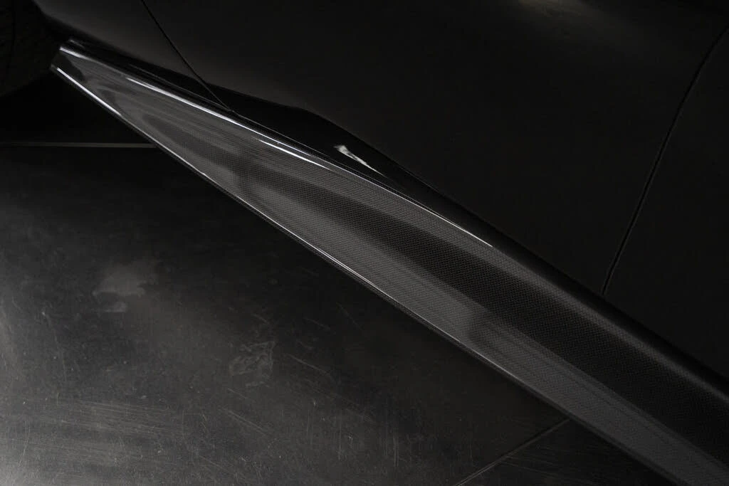 2025 Ferrari Roma Spider - Image 22 of 31