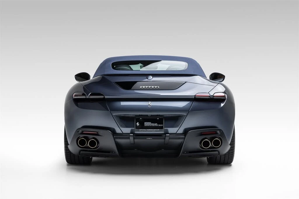 2025 Ferrari Roma Spider - Image 6 of 31