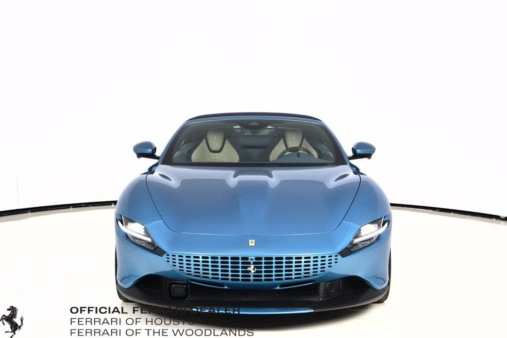 2025 Ferrari Roma Spider - Image 31 of 31