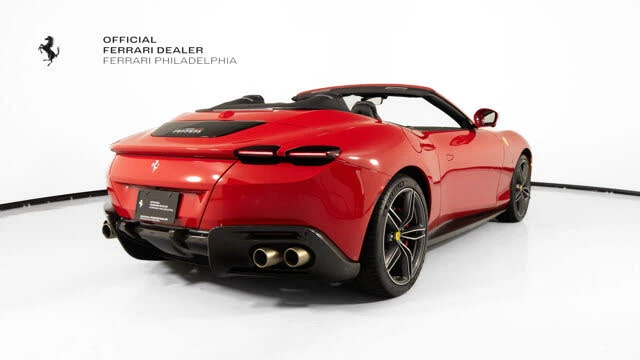 2025 Ferrari Roma Spider - Image 8 of 20