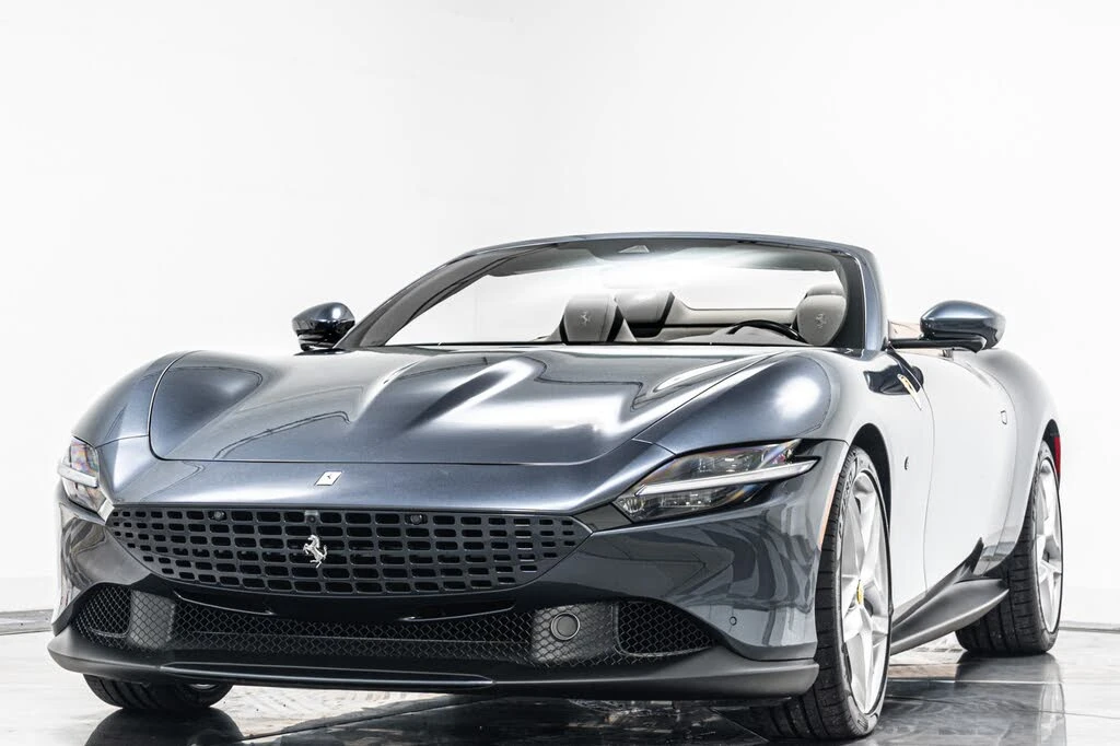 2025 Ferrari Roma Spider - Image 5 of 31