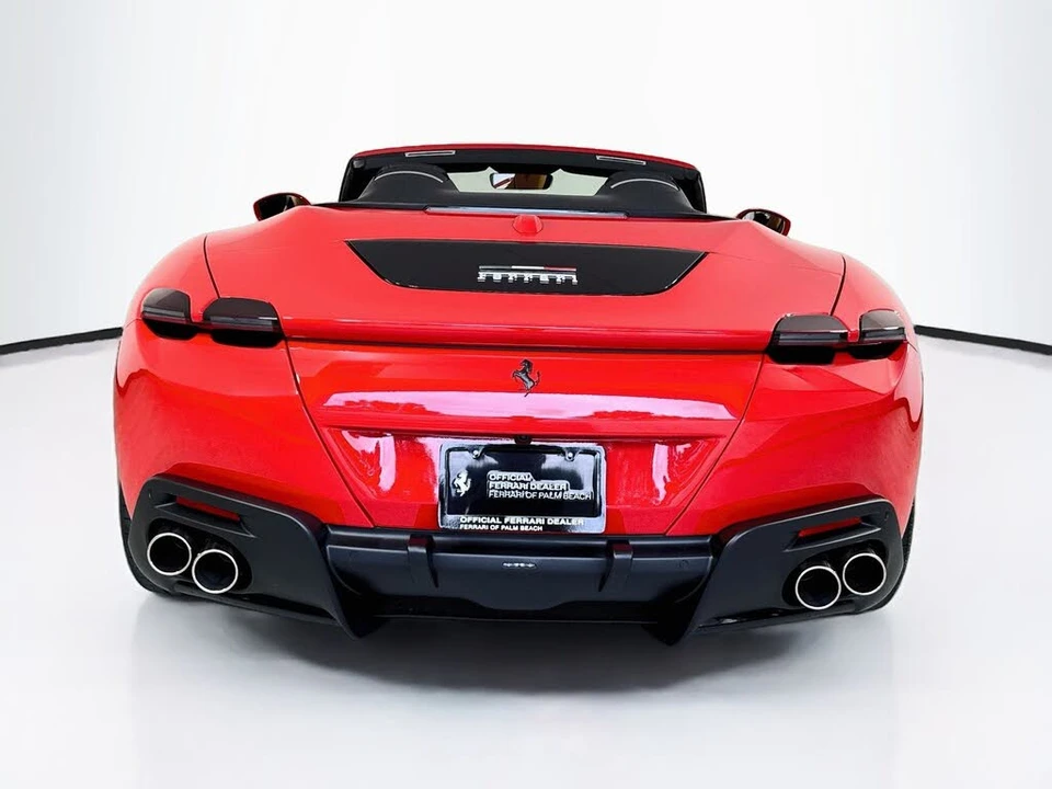 2025 Ferrari Roma Spider - Image 6 of 7