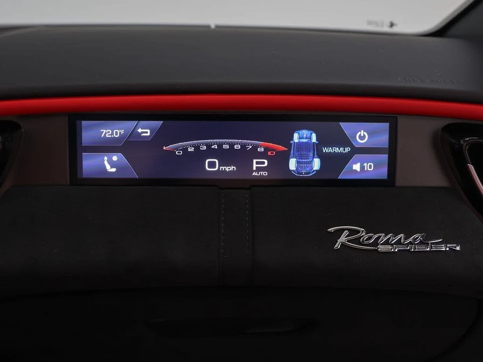 2025 Ferrari Roma Spider - Image 27 of 31