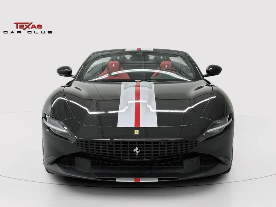 2025 Ferrari Roma Spider - Image 4 of 31