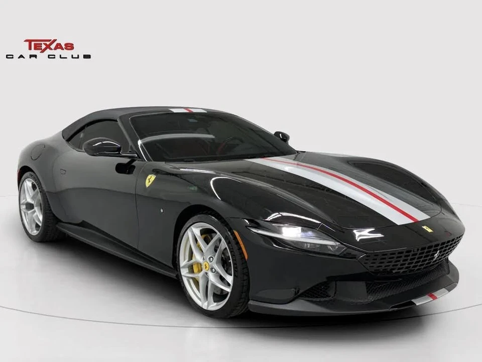 2025 Ferrari Roma Spider - Image 8 of 31