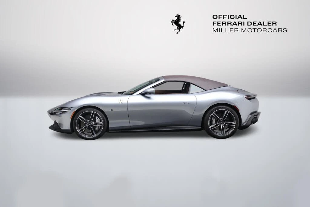 2025 Ferrari Roma Spider - Image 26 of 31