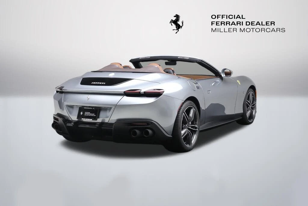 2025 Ferrari Roma Spider - Image 8 of 31
