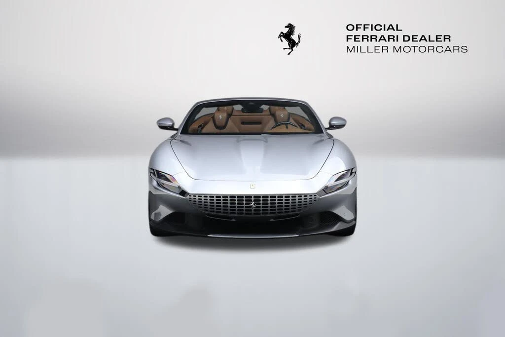 2025 Ferrari Roma Spider - Image 13 of 31