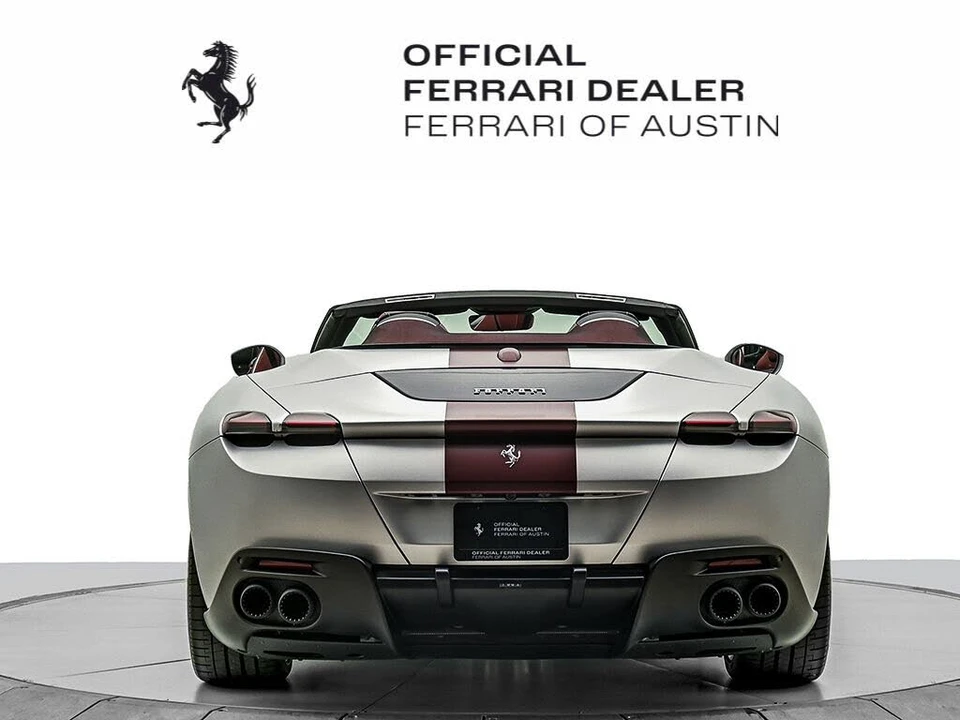 2025 Ferrari Roma Spider - Image 7 of 31