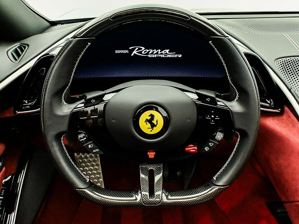 2025 Ferrari Roma Spider - Image 11 of 31
