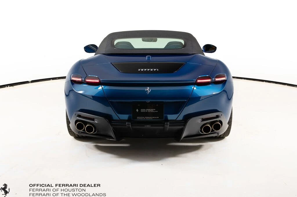 2025 Ferrari Roma Spider - Image 31 of 31