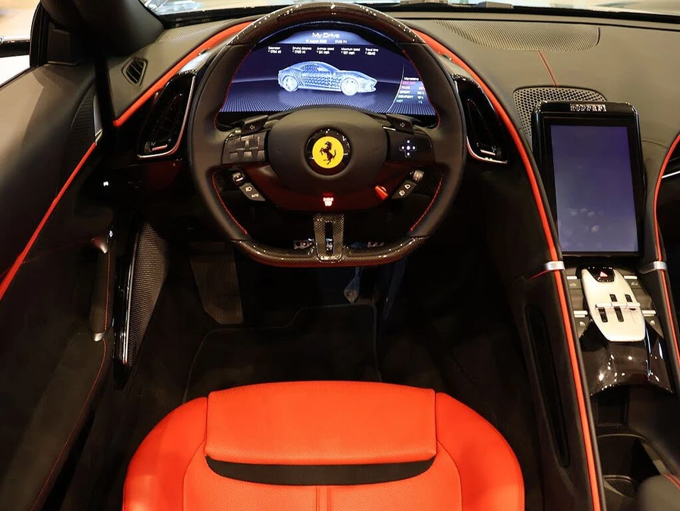 2025 Ferrari Roma Spider - Image 6 of 31