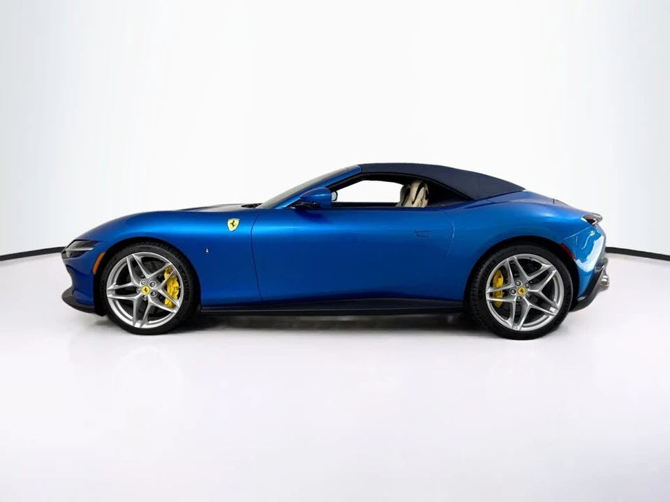2025 Ferrari Roma Spider - Image 4 of 6