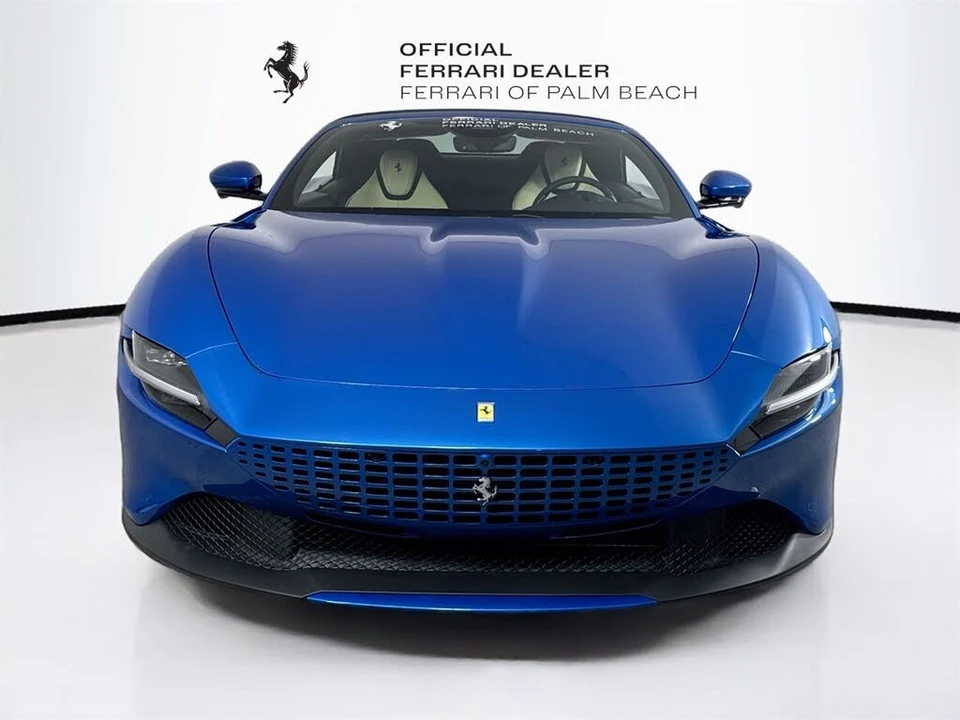 2025 Ferrari Roma Spider - Image 2 of 6