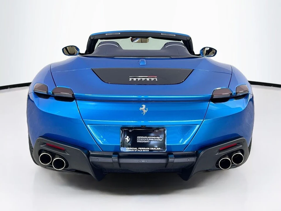 2025 Ferrari Roma Spider - Image 6 of 6