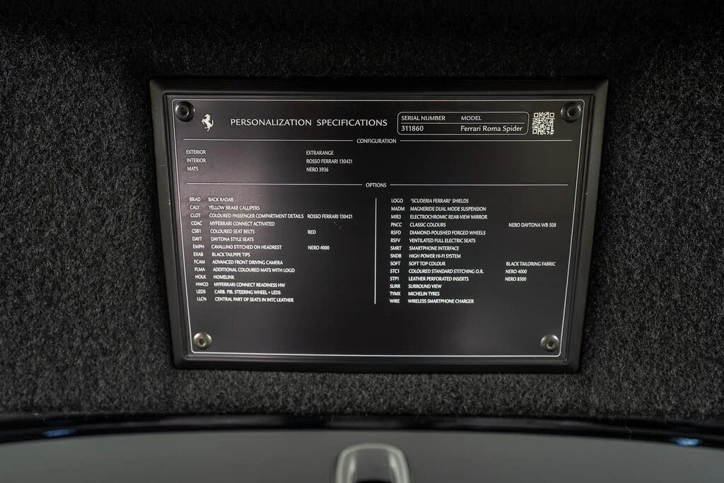 2025 Ferrari Roma Spider - Image 27 of 31