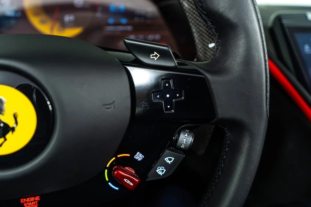 2025 Ferrari Roma Spider - Image 31 of 31