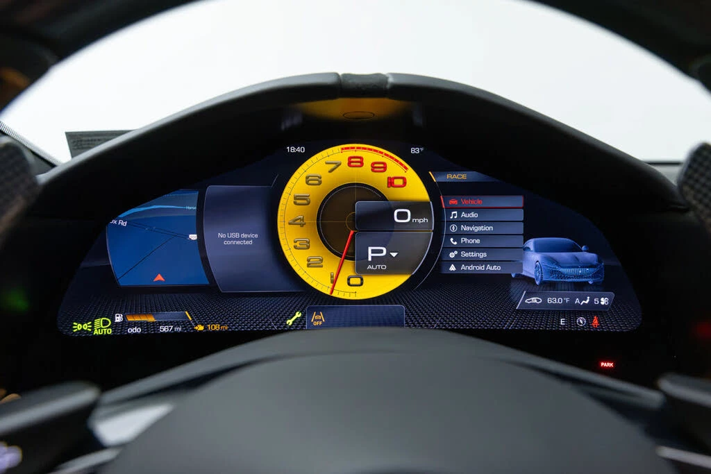 2025 Ferrari Roma Spider - Image 22 of 31